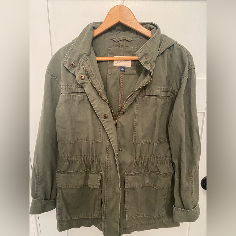 Universal Thread Coat